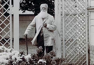 ATJAUNOTAS FILMAS PIRMIZRĀDE